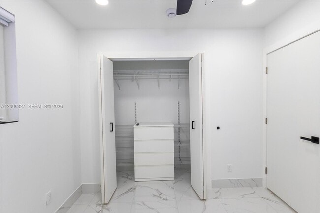 Building Photo - 3001 SW 35th Ave