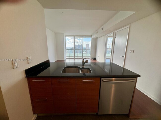 Building Photo - 50 Biscayne Blvd