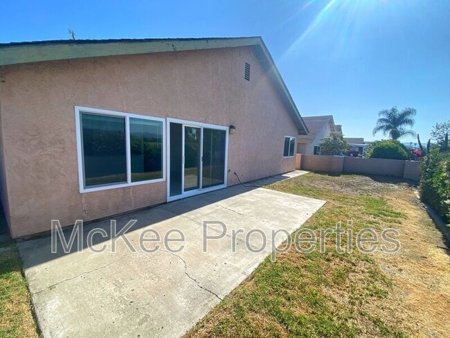 Building Photo - 2649 Wardlow Ave