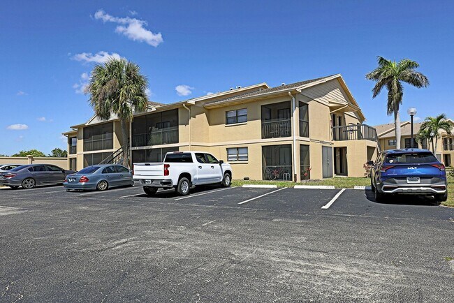 Primary Photo - 5327 Summerlin Rd