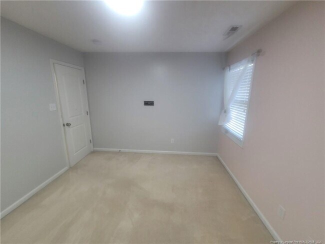 Building Photo - 3320 Benson Pl