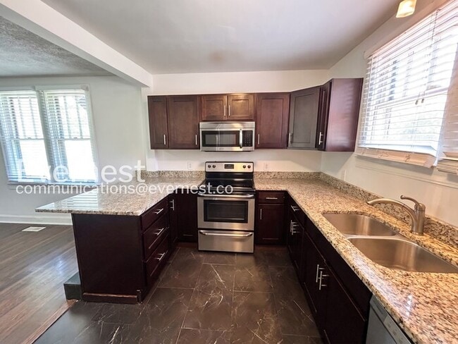 Building Photo - 142 Gordon Terrace