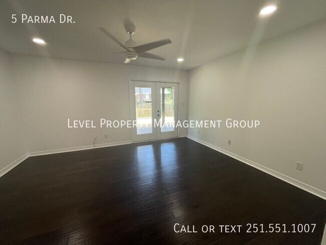 Building Photo - 5 Parma Dr