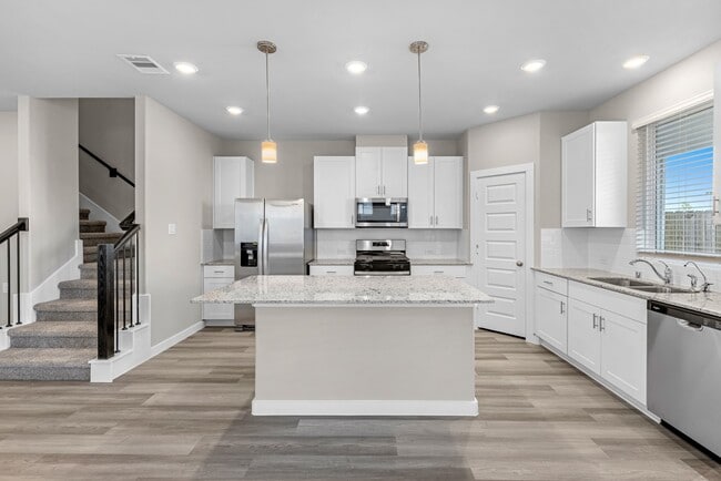 Building Photo - 1514 Blue Acer Dr