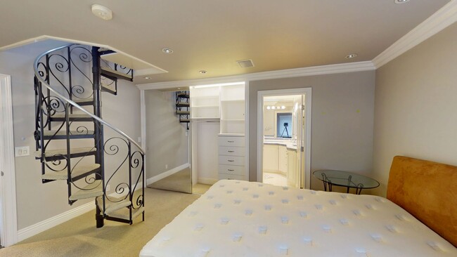 Building Photo - Unfurnished - Custom Built Home | Short-Term Lease