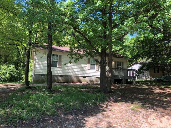 Building Photo - 4525 Rolling Hill Dr