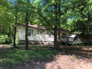 Building Photo - 4525 Rolling Hill Dr