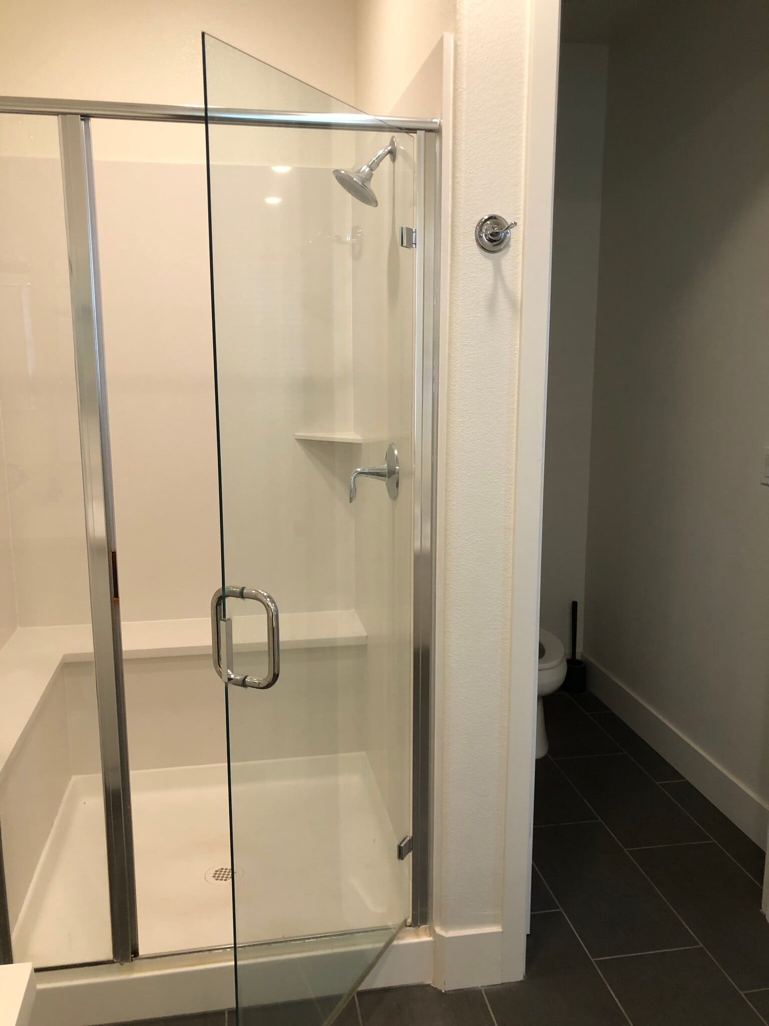 Master bath - 447 McCall Ln