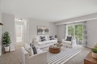 Building Photo - 1521 Colonial Dr