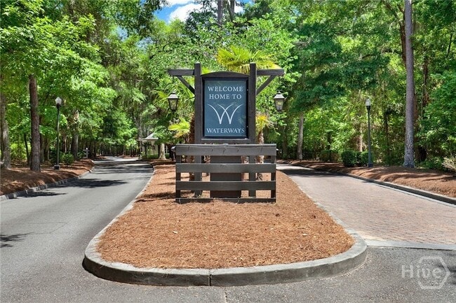 Building Photo - 420 Monterey Lp