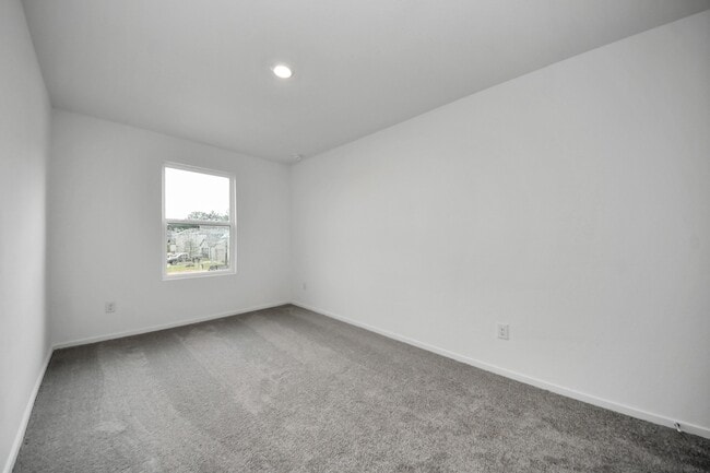 Building Photo - 13499 Sonali Springs Dr