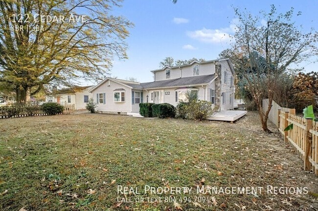 Building Photo - 122 Cedar Ave