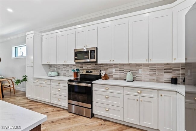 Building Photo - 3530 Hibiscus Ave