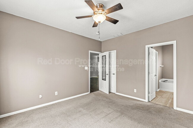 Building Photo - 12273 Rambling Rd