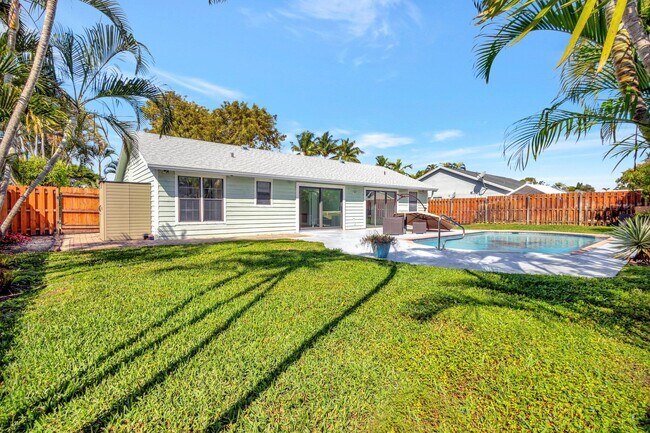 Building Photo - 9404 Longmeadow Cir