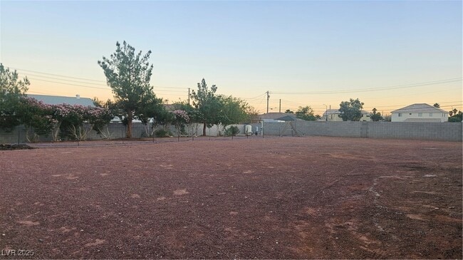 Building Photo - 6048 Moonlight Dr