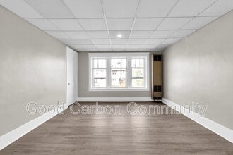 Building Photo - 1247 Hertel Ave