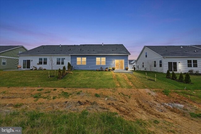 Building Photo - 115 Trellis View Ln