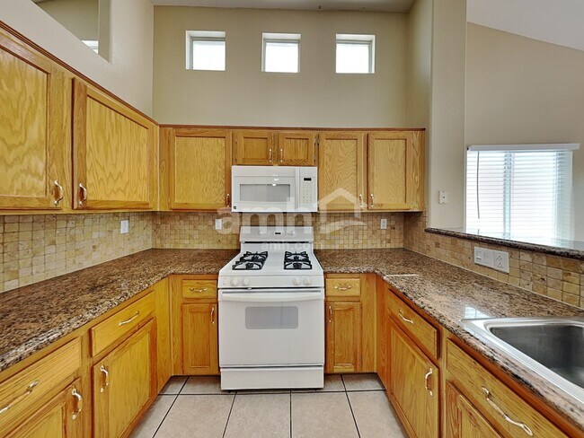 Building Photo - 1416 Bugle Boy Dr