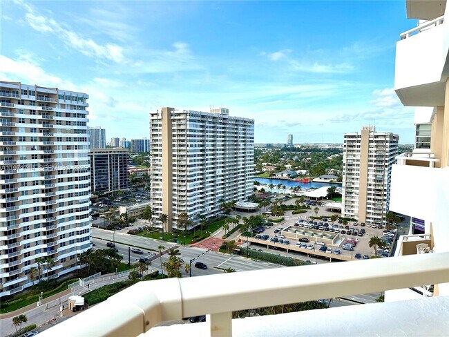 Building Photo - 1950 S Ocean Dr