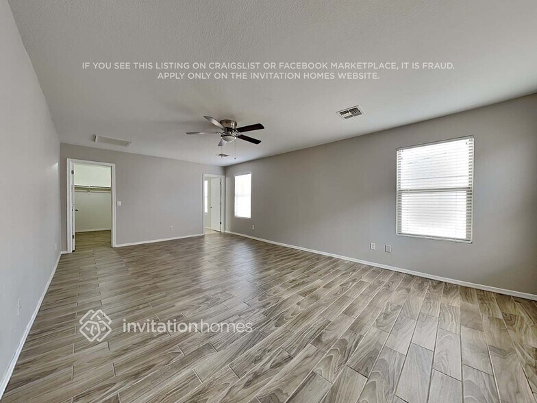 Building Photo - 9414 W Sheridan St