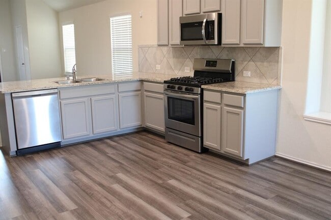 Building Photo - 9810 Copper Ranch Trail