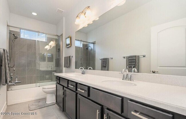 Building Photo - 3398 Addison Dr