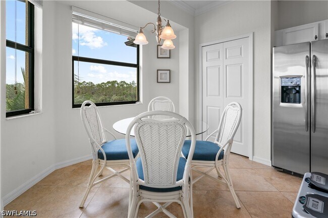 Building Photo - 9735 Acqua Ct