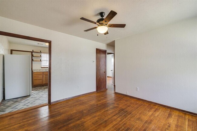 Building Photo - 1133 Stubbeman Ave