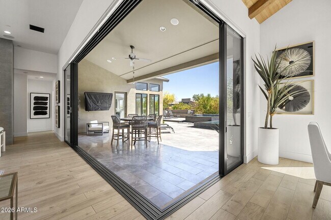 Building Photo - 13267 E Ranch Gate Rd