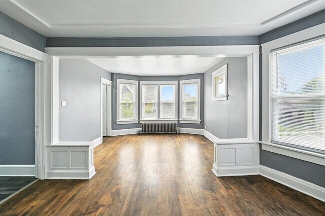 Building Photo - 3251 N 14th St