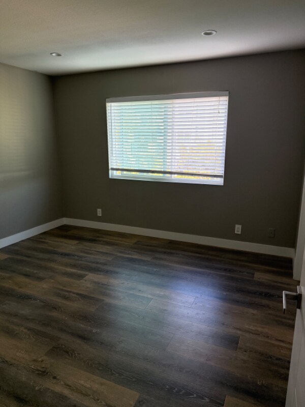 Building Photo - 11040 Hesby St