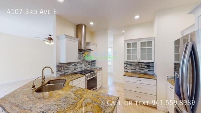 Building Photo - 4107 3rd Ave E