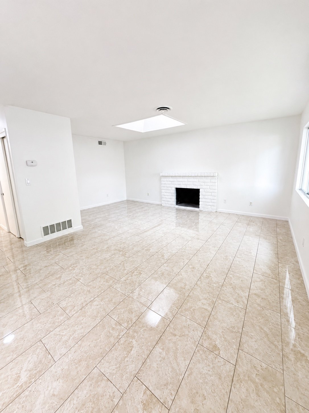Building Photo - 2210 San Blas Ct