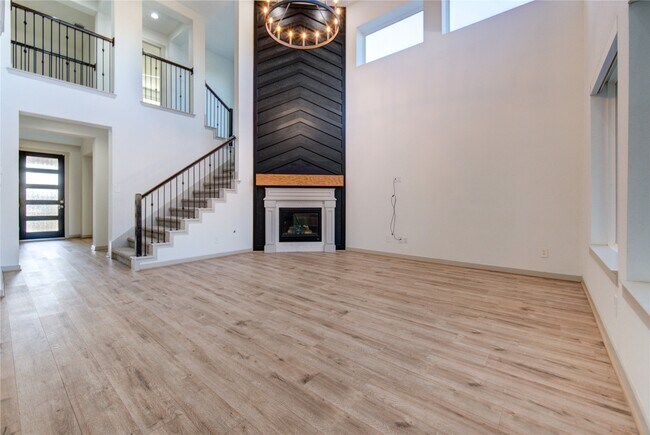 Building Photo - 3223 Cripple Creek Dr