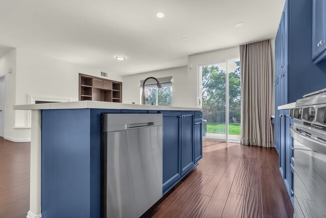 Building Photo - 6826 E Horizon Dr