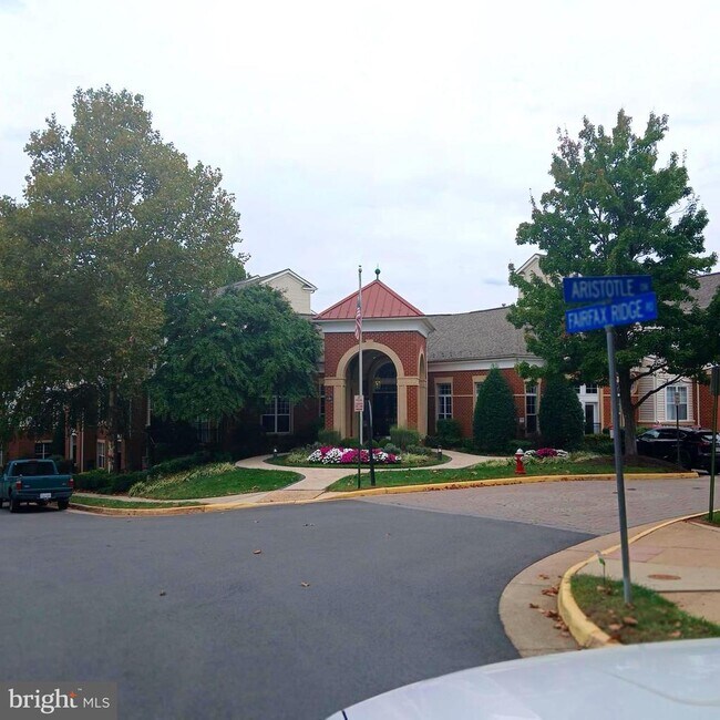 Building Photo - 11320 Aristotle Dr