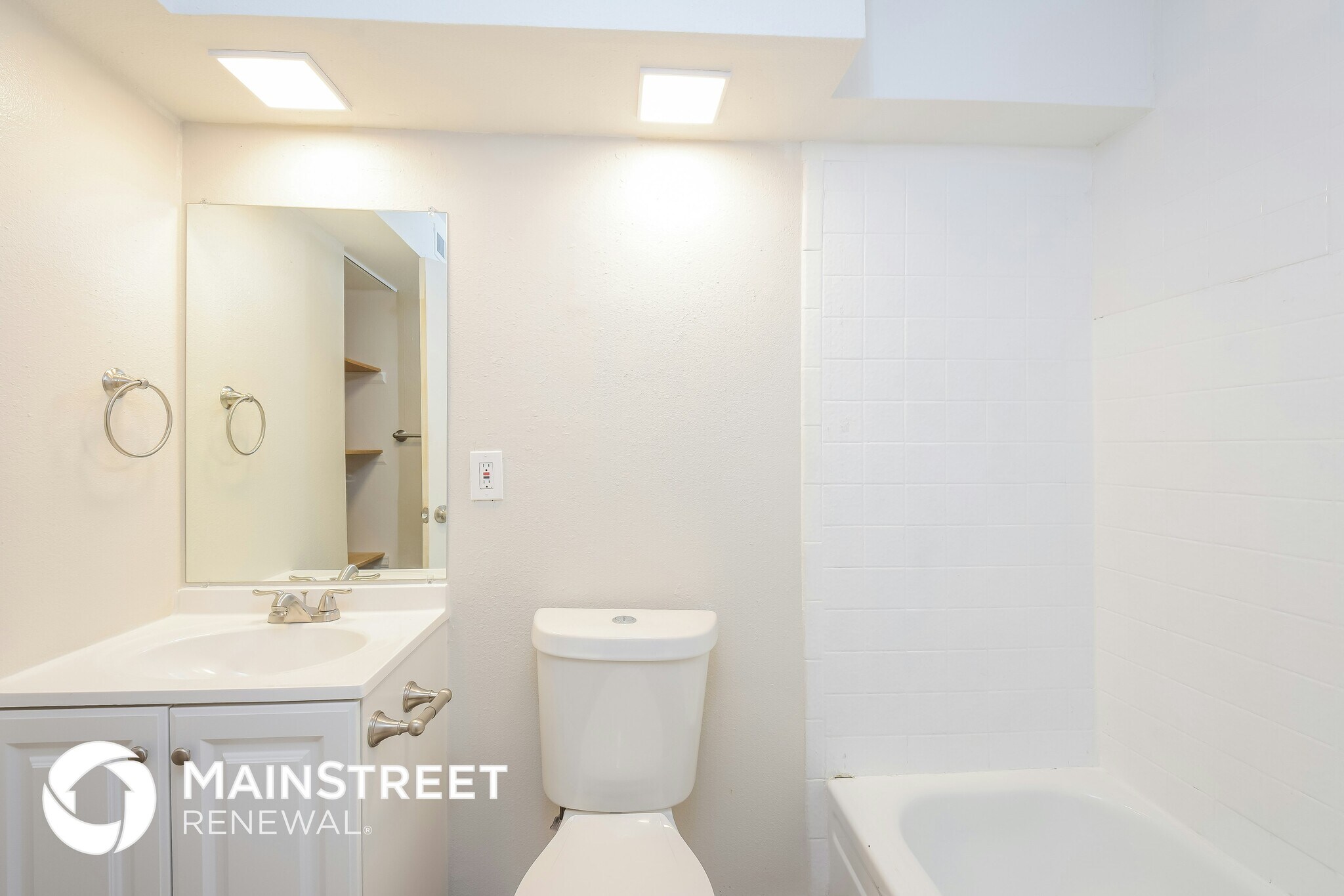 Building Photo - 1659 Cottonwood St