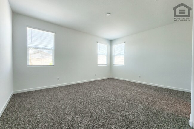 Building Photo - 3Bed/2Bath House in Maricopa! Move-In Ready on 09/10/2026!
