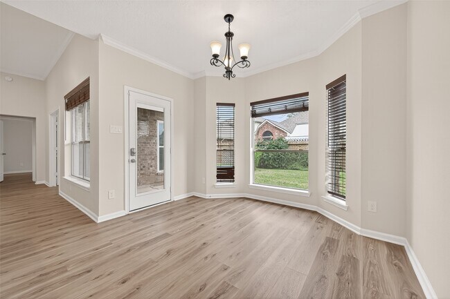 Building Photo - 9014 Pheasant Trace Ct