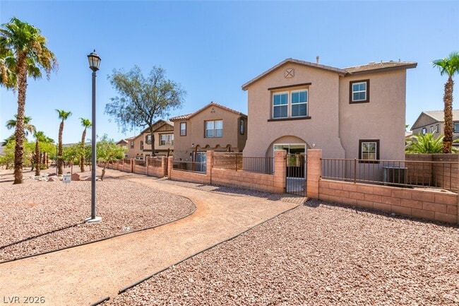 Building Photo - 1155 Paradise Garden Dr