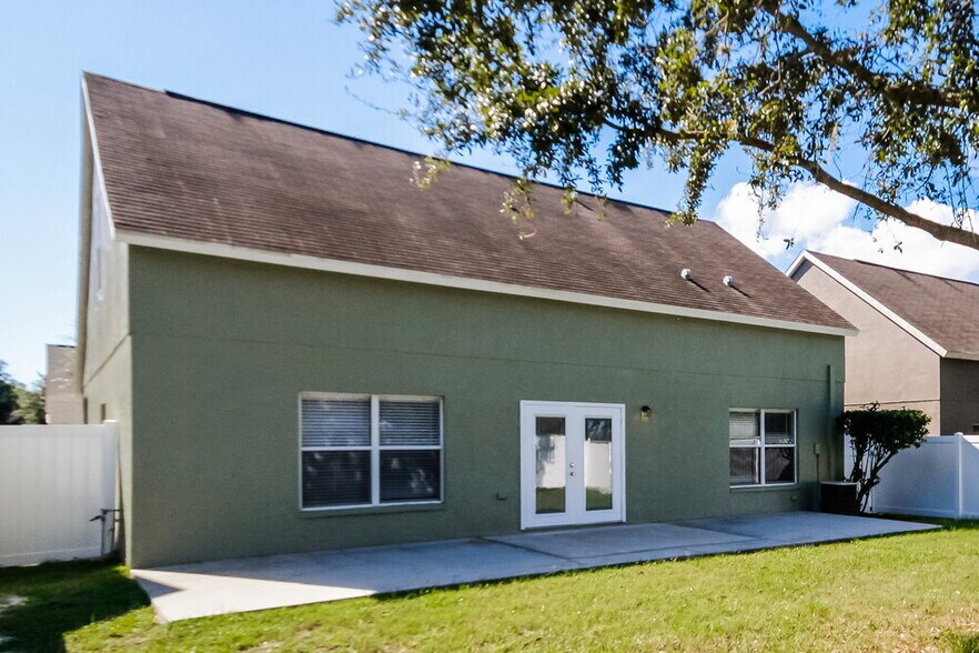 Building Photo - 11108 Newbridge Dr