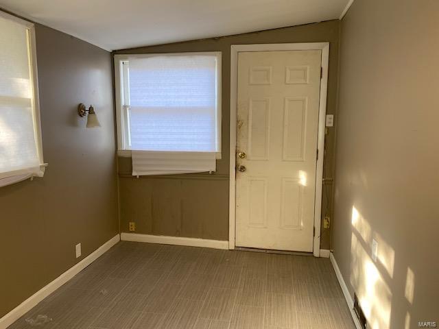 Building Photo - 10547 Renfrew Dr