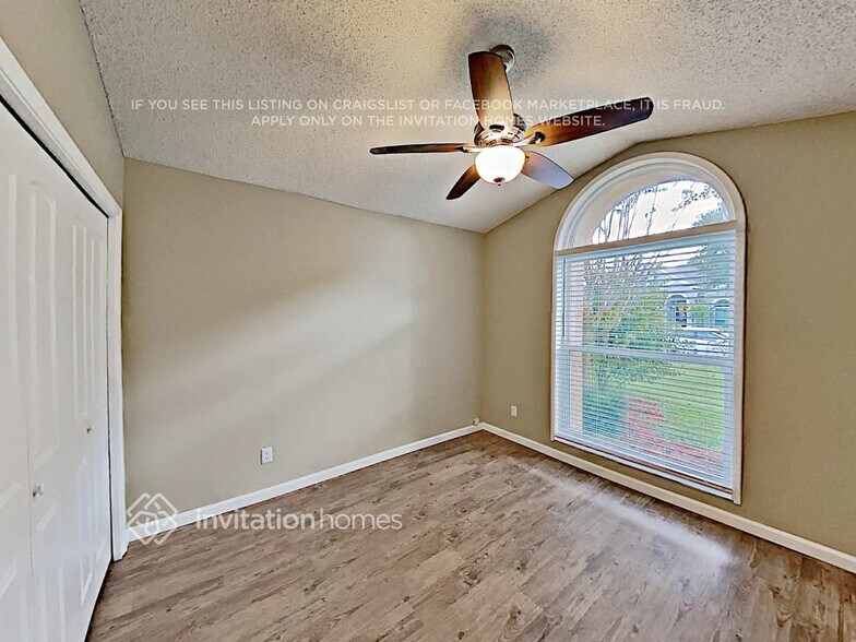 Building Photo - 738 Birgham Pl