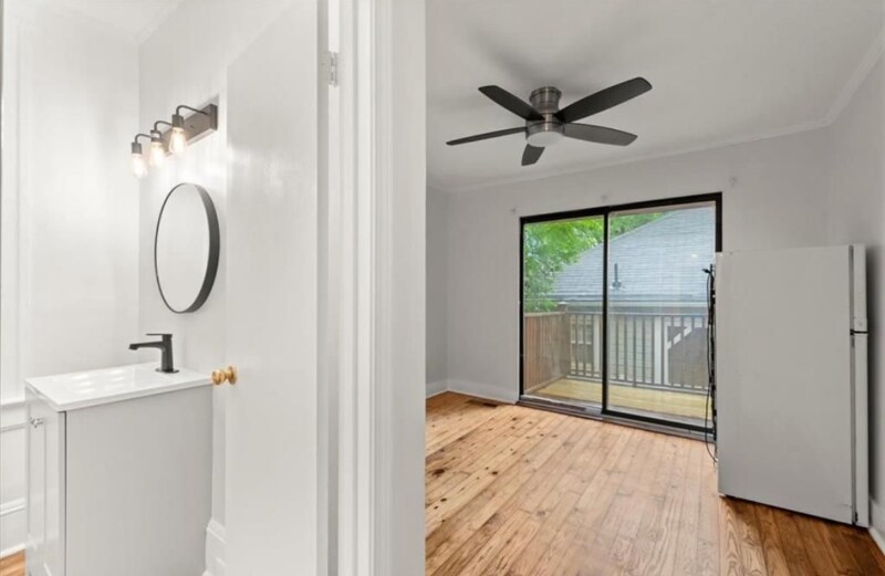 Building Photo - 740 Oakland Ave SE