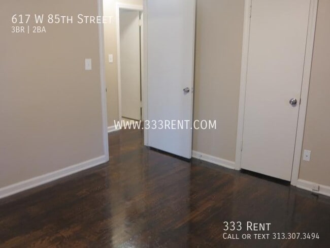 Building Photo - 617 W 85th St