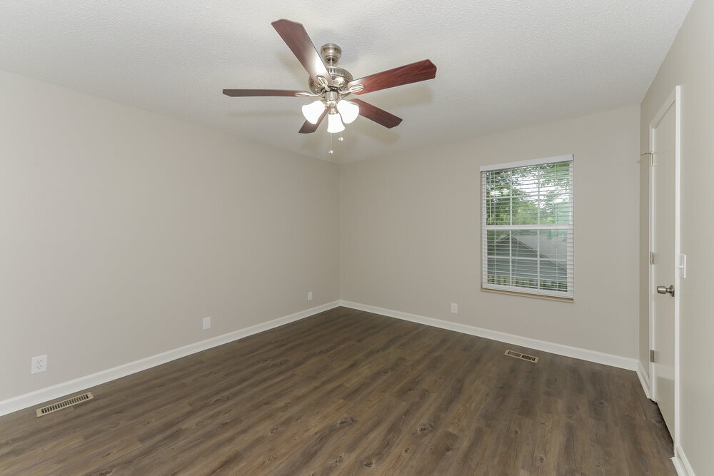 Building Photo - 1701 Hunters Branch Rd