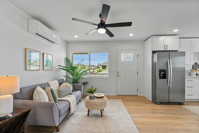 Building Photo - 403 Lokelau Pl