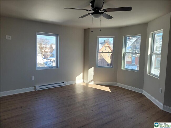 Building Photo - 2006 Washington Ave