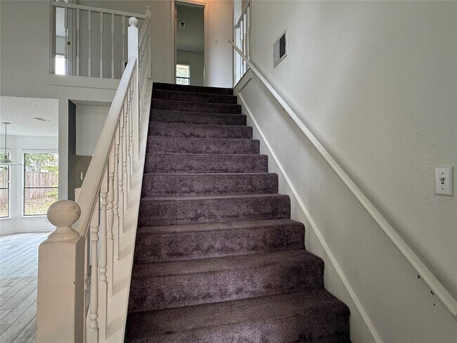 Building Photo - 2503 Autrey Dr